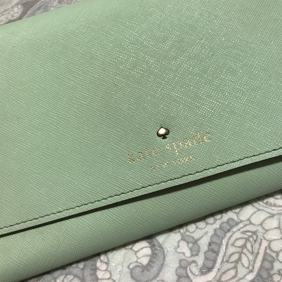 Kate Spade Wallet - Picture 6 of 6